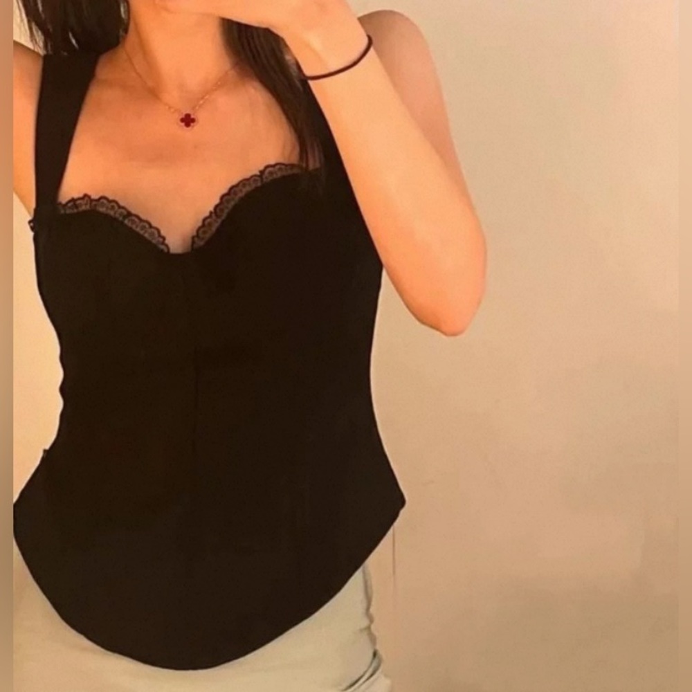 New Reformation Alisa Lace Sweetheart Top size 2 - Picture 5 of 12